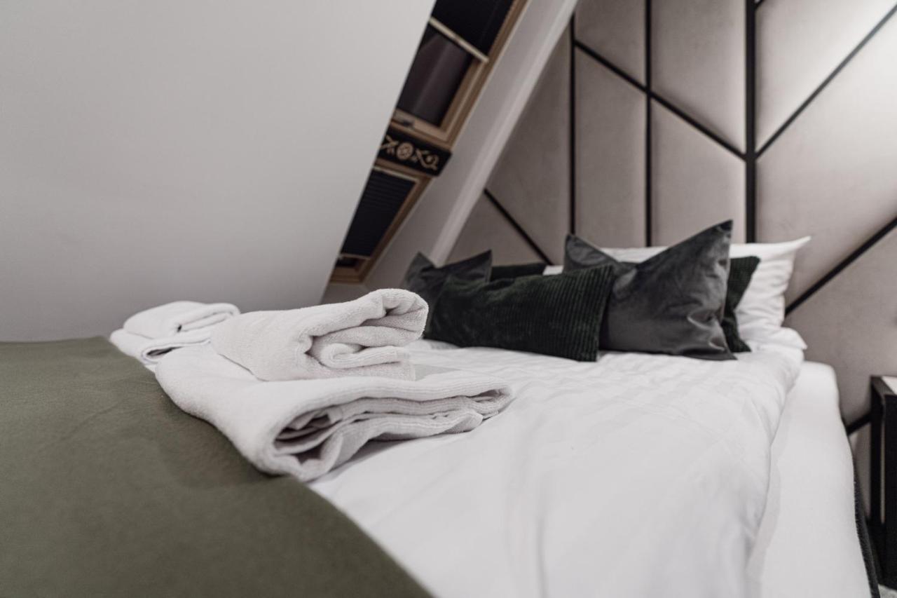 Goralska Antresola Apartament Z Widokiem Na Giewont กอสเชียลิสกอ ภายนอก รูปภาพ