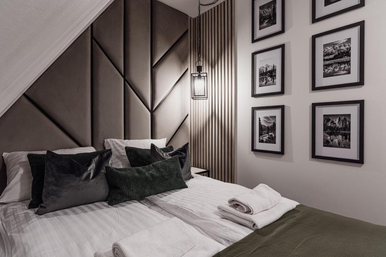 Goralska Antresola Apartament Z Widokiem Na Giewont กอสเชียลิสกอ ภายนอก รูปภาพ